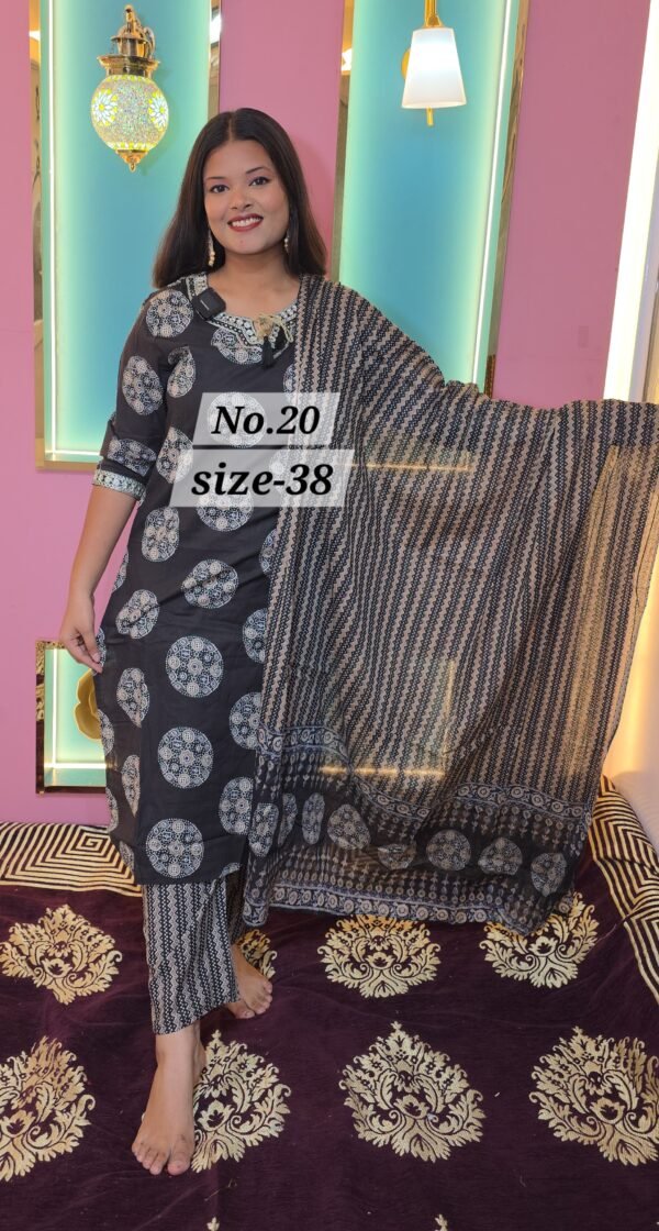 PURE COTTON  READY WEAR SIZE- 38(NO.20)