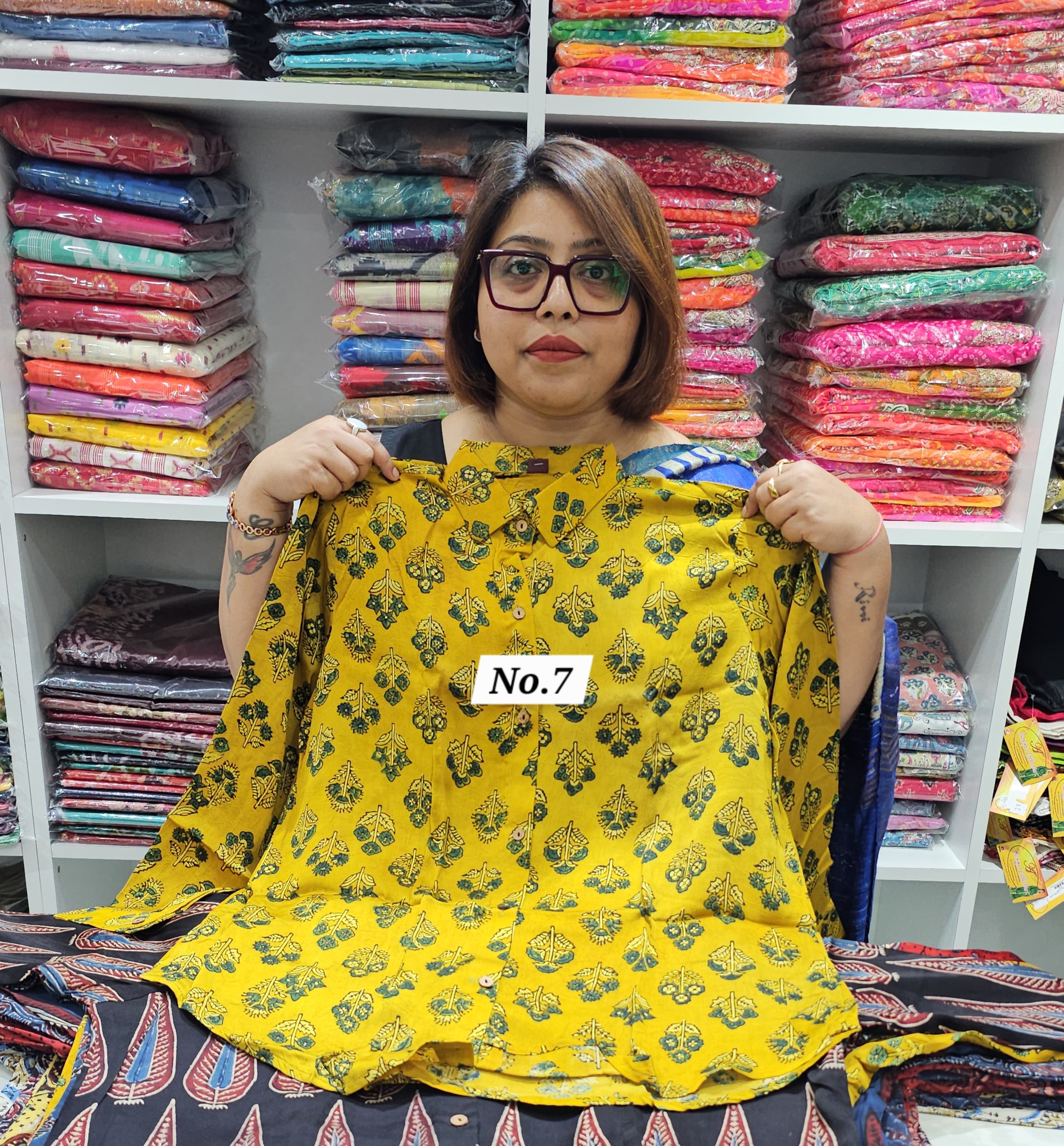 19TH OCT MEGA SALE LIVE - READY MADE COTTON SHIRT {SIZE-46} (NO.7)