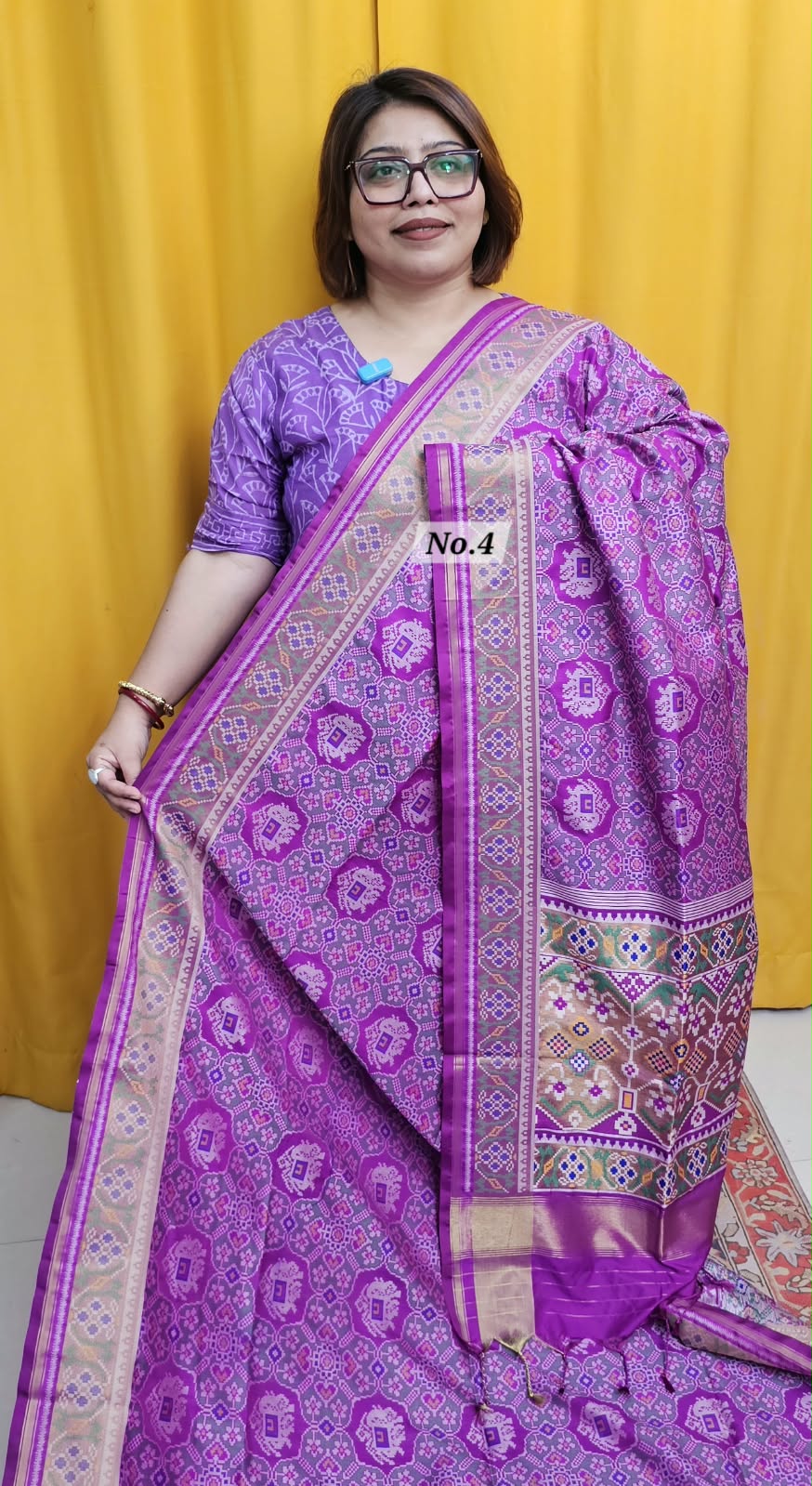 25TH OCT MEGA SALE 2NDLIVE – PATOLA SOFT SILK SAREE (NO.4)