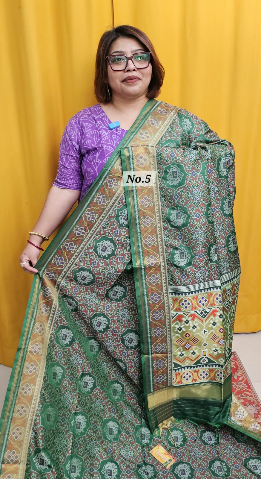 25TH OCT MEGA SALE 2NDLIVE – PATOLA SOFT SILK SAREE (NO.5)
